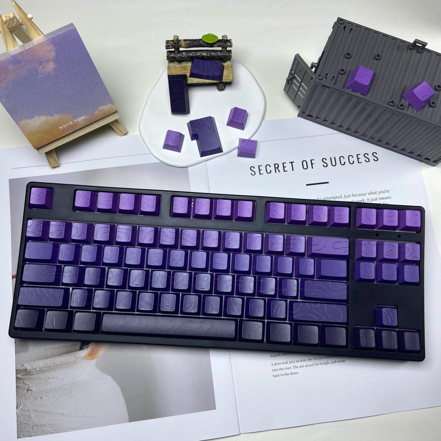 Aurora SideGlow Keycaps – Gradient RGB Shine-Through PBT
