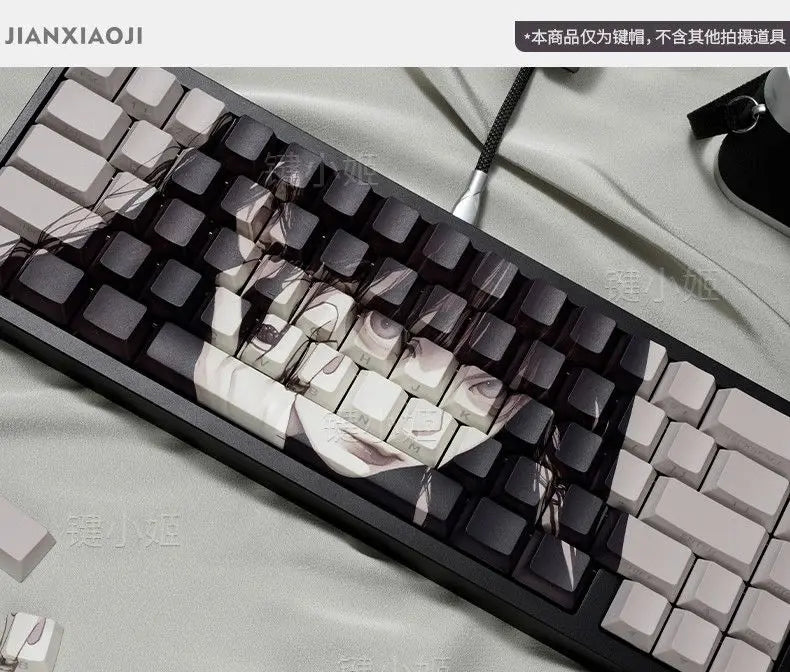 MAKIMA ECLIPSE Keycap Set – 82-Key Translucent PBT | Anime Edition